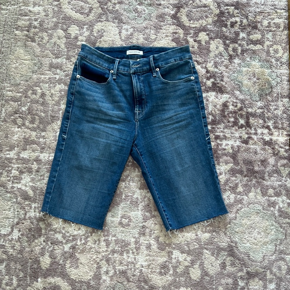 Good American Bermuda shorts